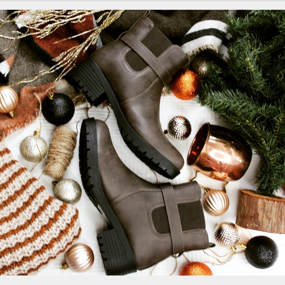 Fall collection// Khaki moto boot - Picture 2 of 5